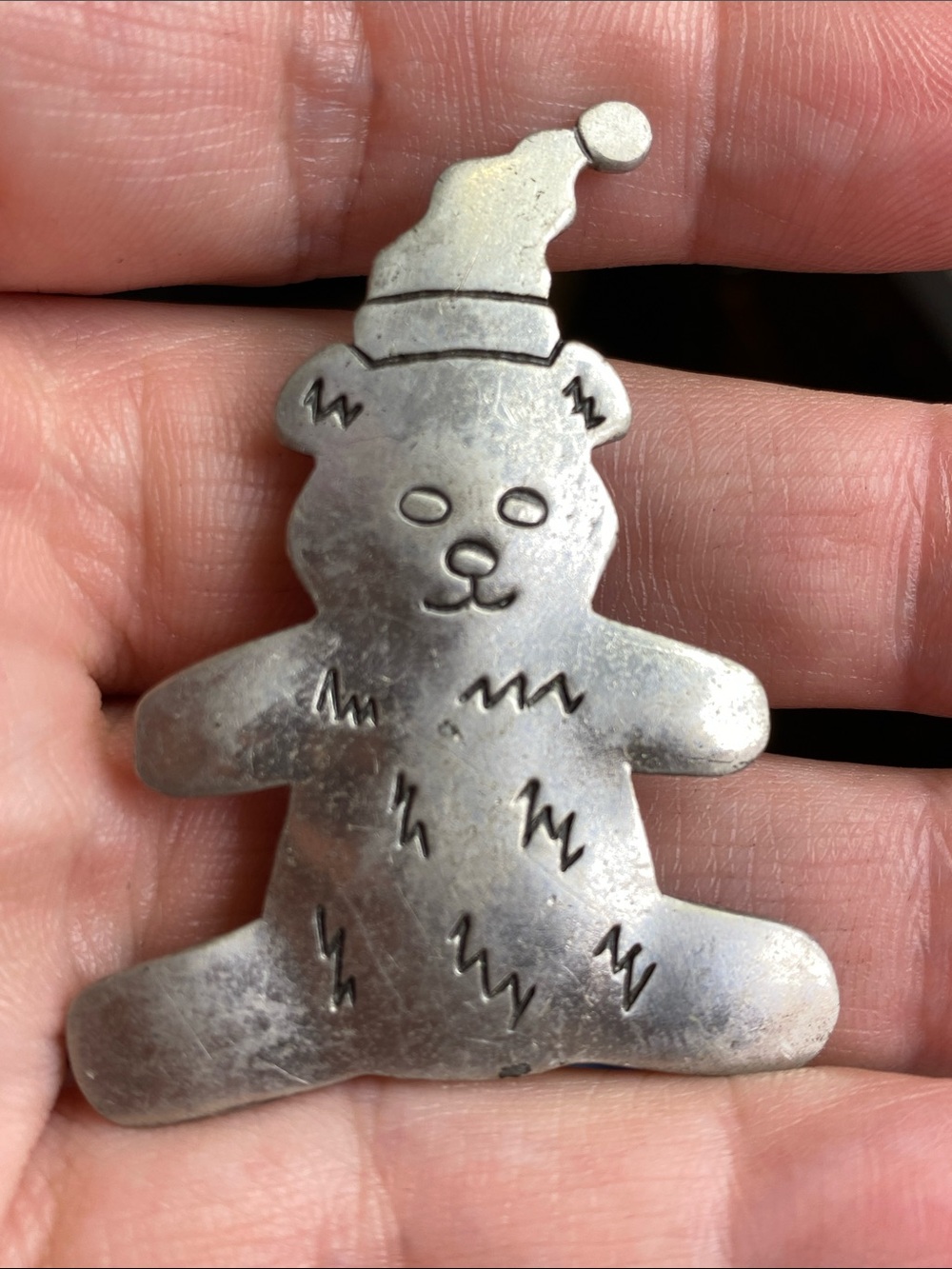Unbranded Silver Teddy Bear Brooch - Festive Hat Accent